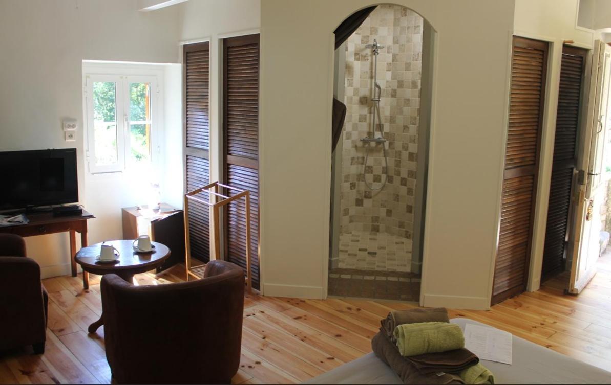 Domaine De La Carriere Bed & Breakfast Sumene Luaran gambar