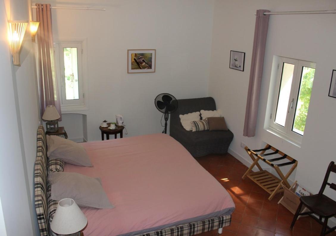 Domaine De La Carriere Bed & Breakfast Sumene Luaran gambar